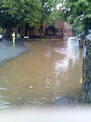 Firs Avenue Flood2